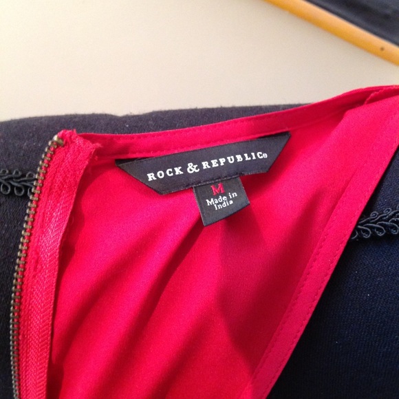 Rock & Republic top - Picture 3 of 5